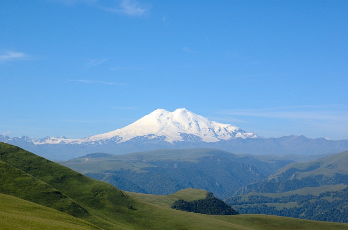 1 Elbrus