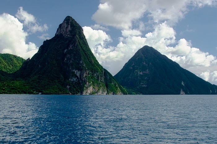 10 Pitons Lucia