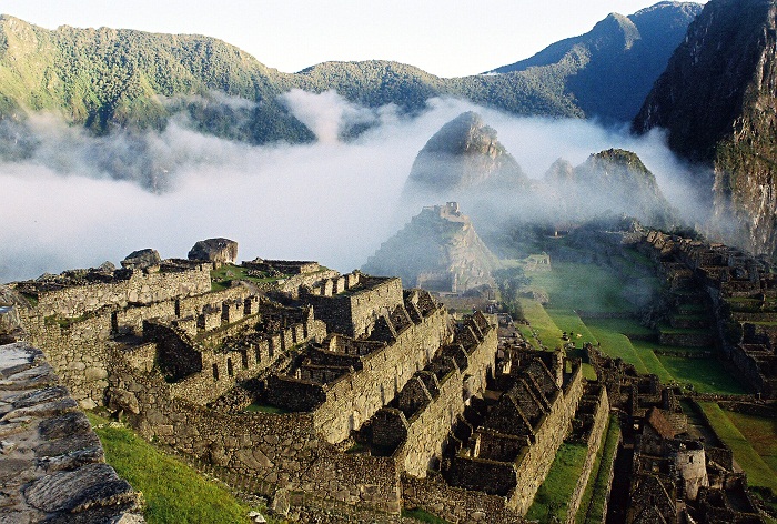 11 Machu Picchu