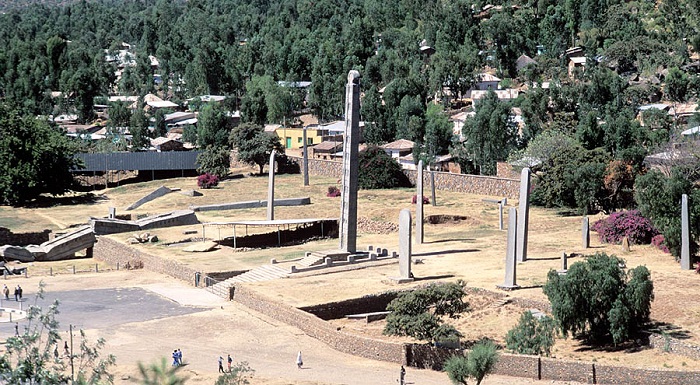 4 Axum Obelisk