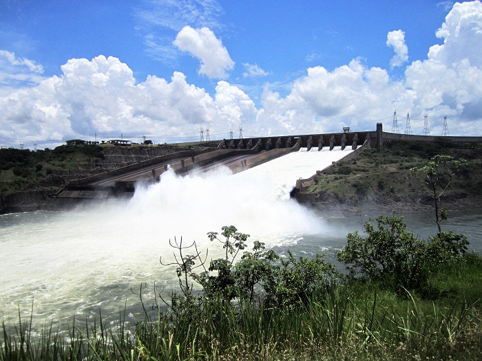 6 Itaipu Dam