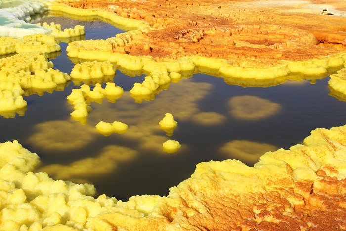 8 Dallol