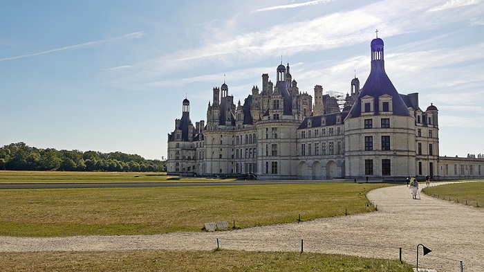 2 Chambord Castle