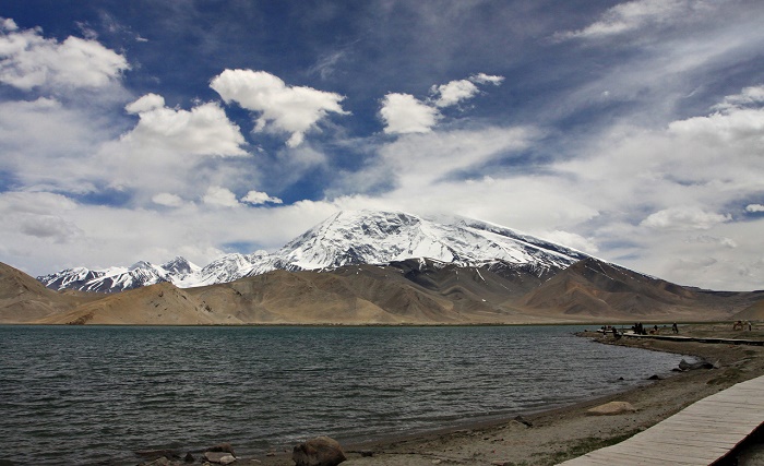 9 Lake Karakul