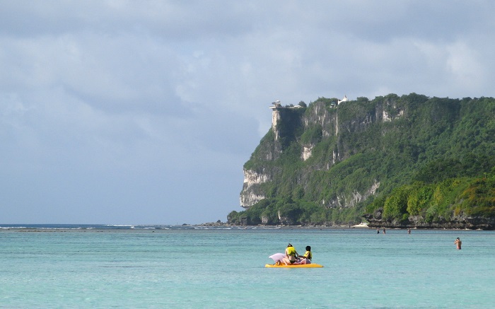 Two Lovers Point Alluring World