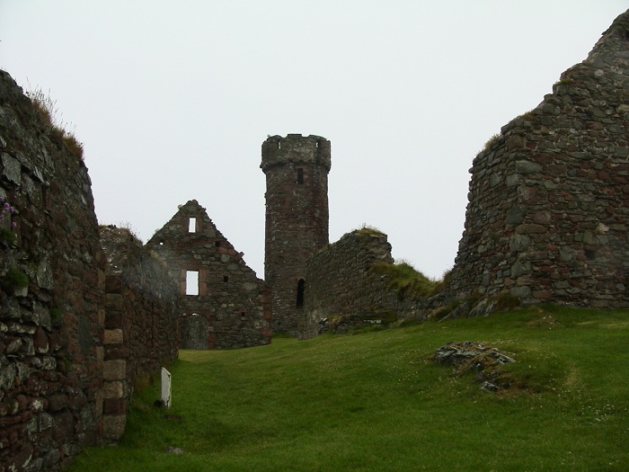 10 Peel Castle