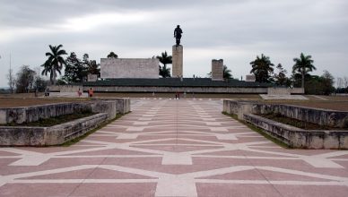 7 Guevara Mausoleum