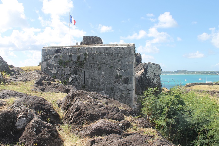 2 Fort Louis