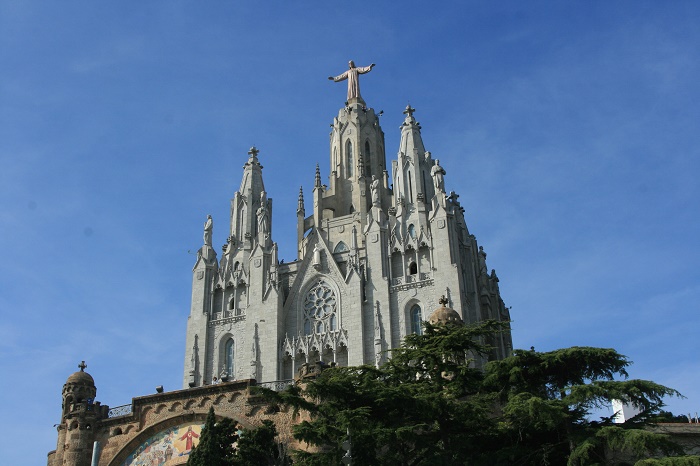 12 Tibidabo Barcelona