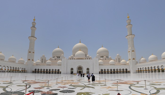 10 Zayed Mosque