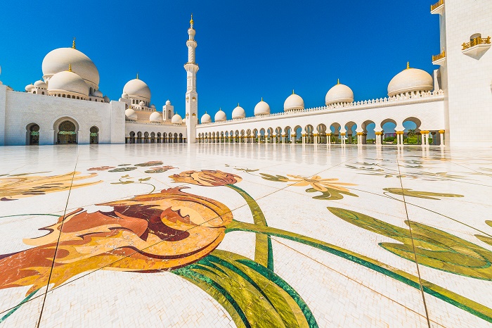 12 Zayed Mosque