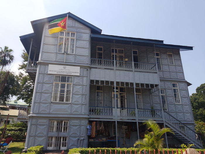 3 Casa Ferro
