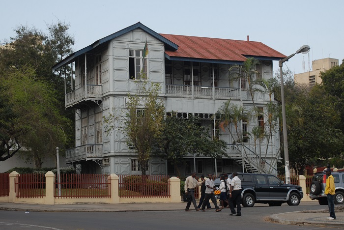 4 Casa Ferro