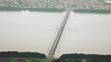 1 Demerara Bridge