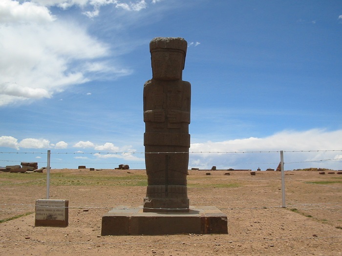 17 Tiwanaku