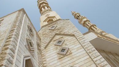 8 Jumeirah Mosque