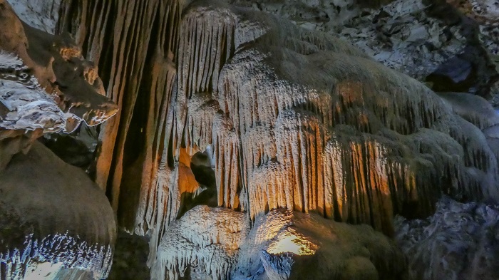 2 Hato Caves