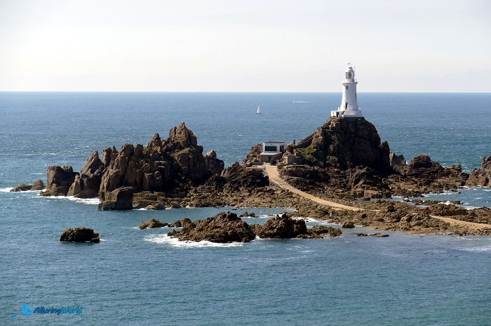 5 Corbiere Jersey