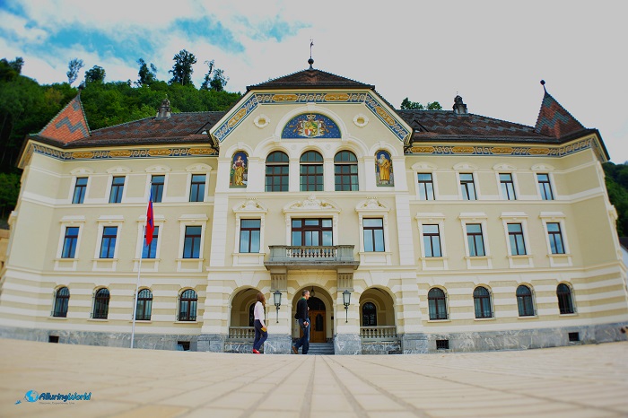 2 Government Liechtenstein