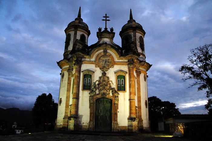 10 Assisi Church