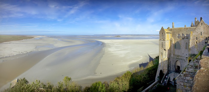 16 Mont Michel