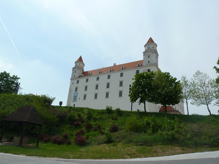 2 Bratislava Castle