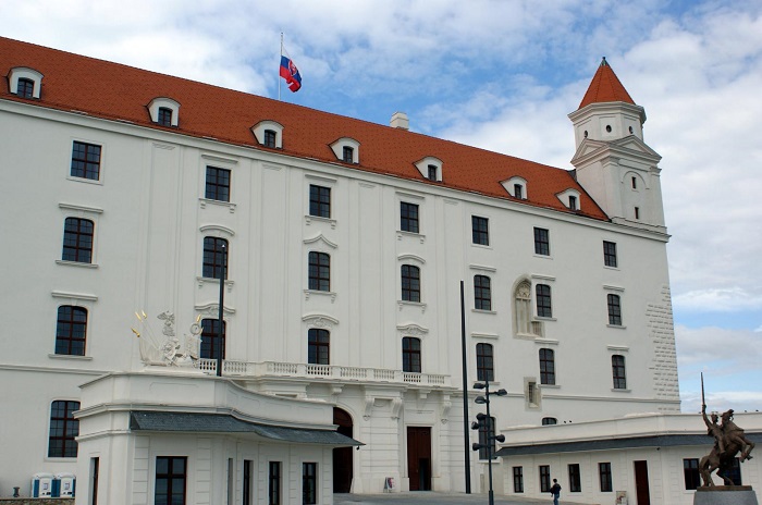 5 Bratislava Castle