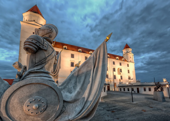 9 Bratislava Castle