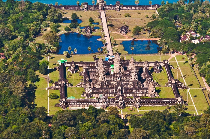 14 Angkor Wat