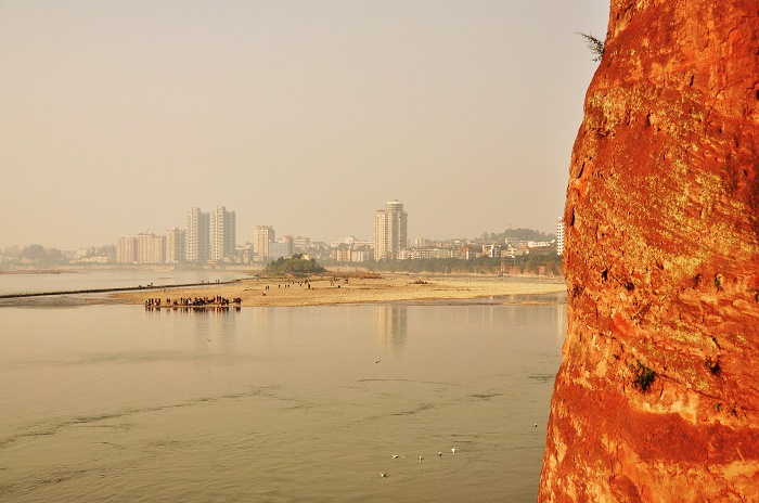 3 Leshan Buddha