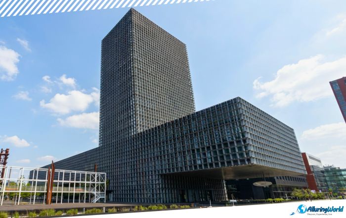 3 Maison de Savoir in Luxembourg