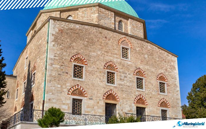 5 Pasha Qasim Mosque