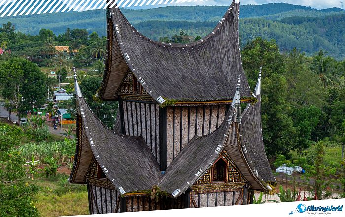 7 Pagaruyung Palace