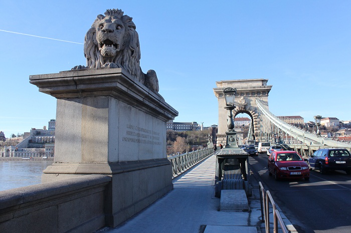 8 Chain Bridge