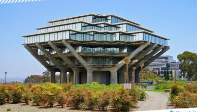 1 Geisel Library Building in San Diego
