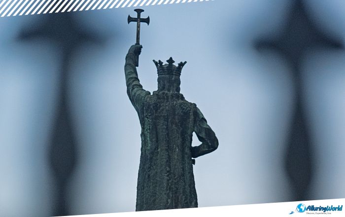 1 Stephen the Great Monument