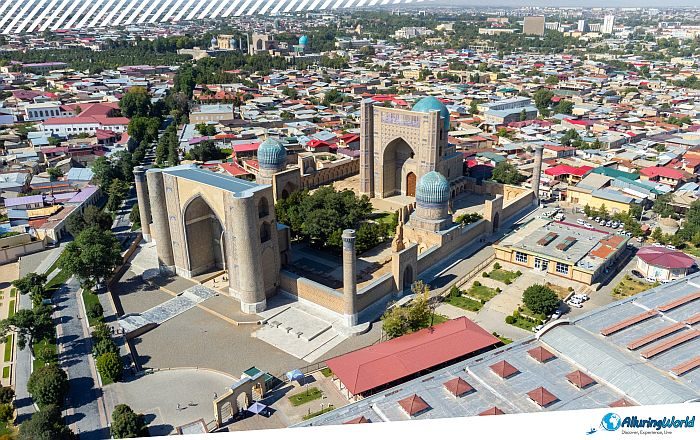 2 Bibi-Khanym Mosque