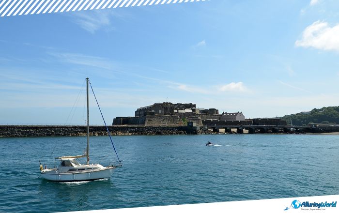 2 Castle Cornet