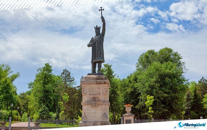 2 Stephen the Great Monument