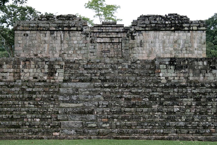 3 Copan