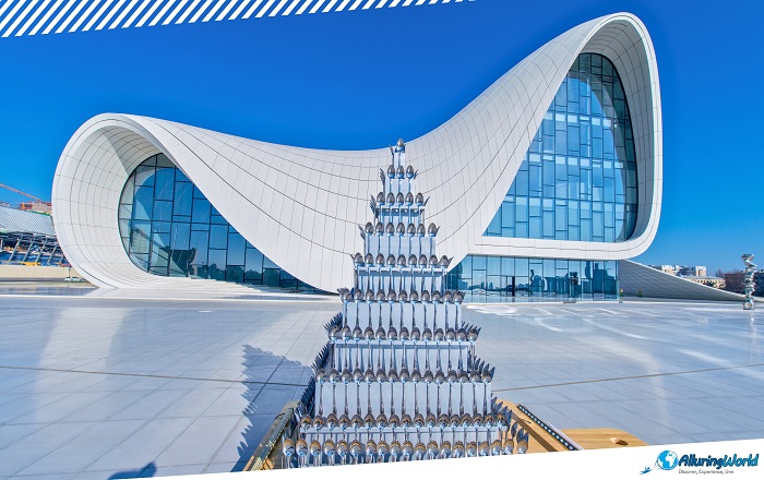 3 Heydar Aliyev Center