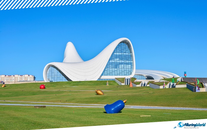 4 Heydar Aliyev Center