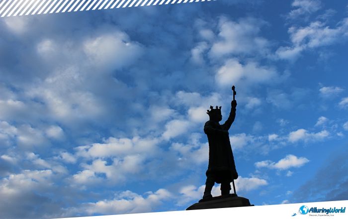 4 Stephen the Great Monument