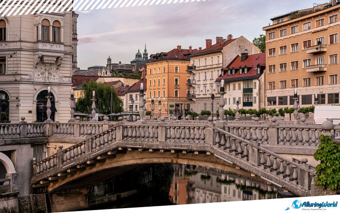 4 Triple Bridge in Ljubljana