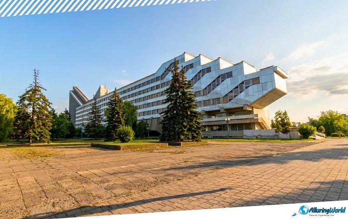 5 Faculty of Architecture Building in Belarus