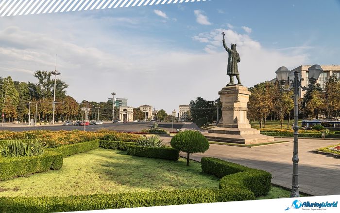 5 Stephen the Great Monument