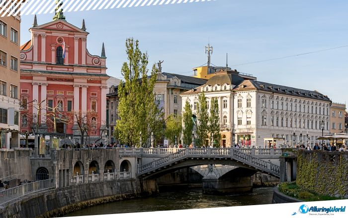 6 Triple Bridge in Ljubljana