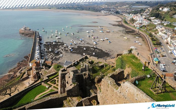 9 Mont Orgueil Castle