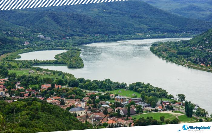 1 Danube Bend in Hungary
