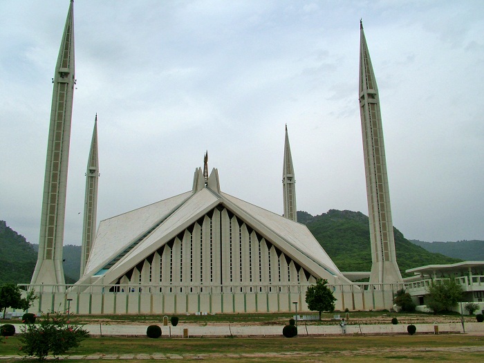 1 Faisal Mosque